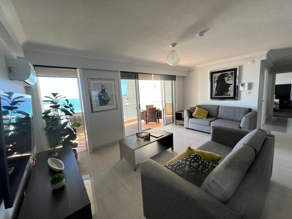 Stunning 2 Bedroom Ocean View Apartment ゴールドコースト エクステリア 写真